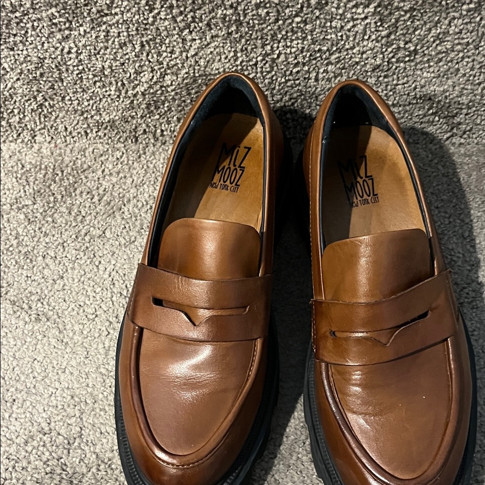 Miz Mooz woman’s  Tan Leather Loafers